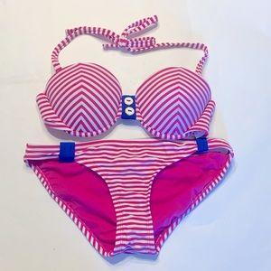 Xhilaration bikini 2 piece size M